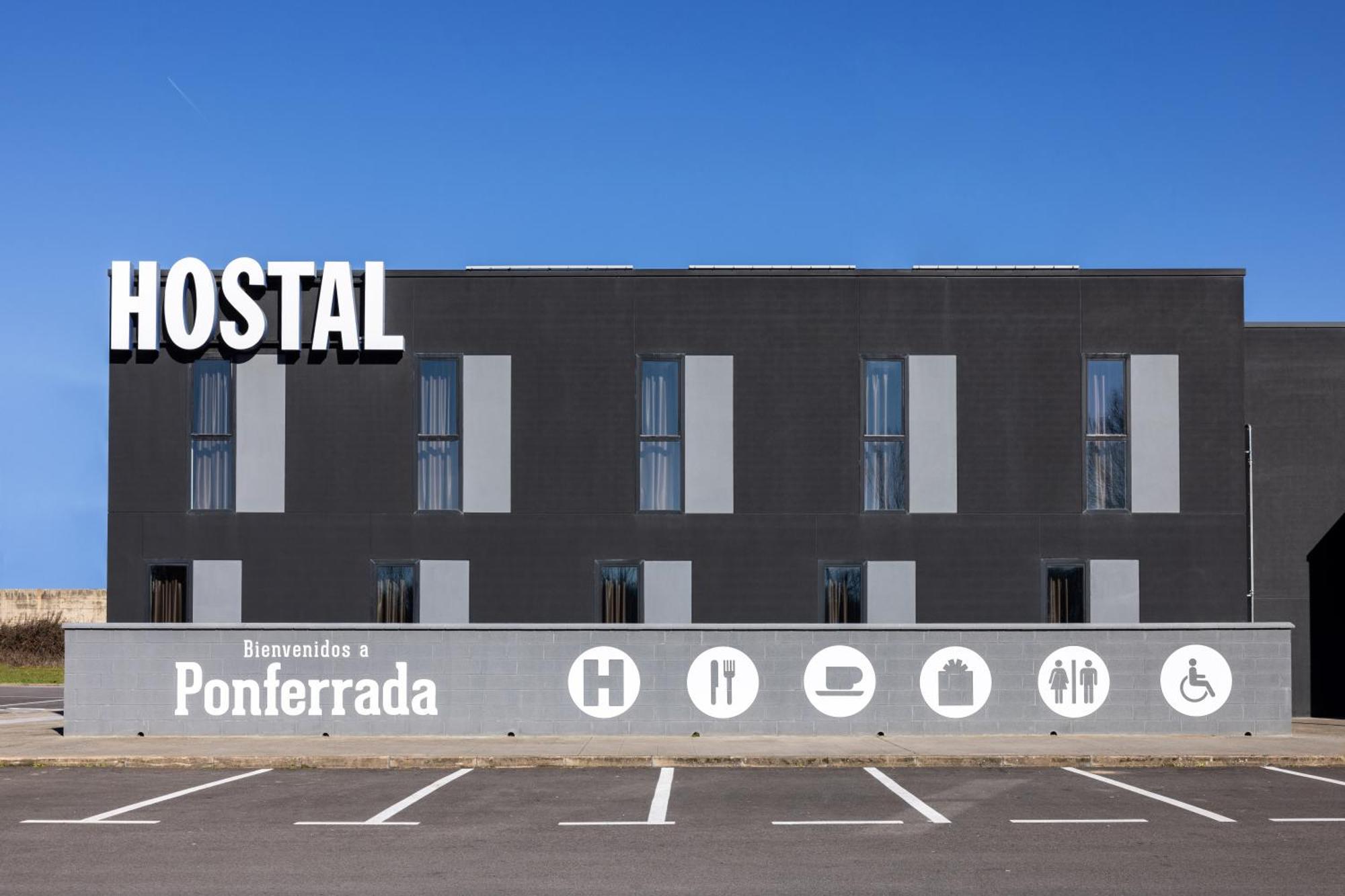 As Hoteles Ponferrada Columbrianos Εξωτερικό φωτογραφία