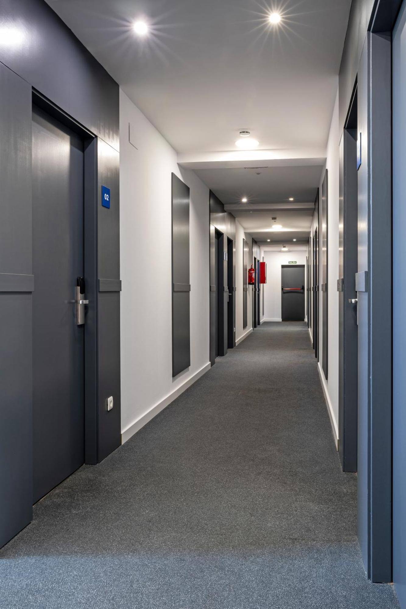 As Hoteles Ponferrada Columbrianos Εξωτερικό φωτογραφία